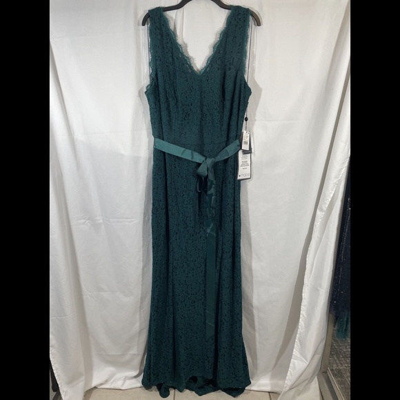 NWT Adrianna Papell [ Plus Size 20W ] Ribbon-Belt Lace Gown‎ in Forest Green - Picture 3 of 12